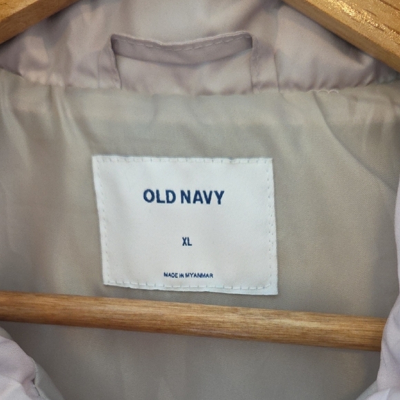 Old Navy Quilted Lightweight Vest Pale Pink For Fall, Winter & Spring Women's XL - Picture 3 of 10